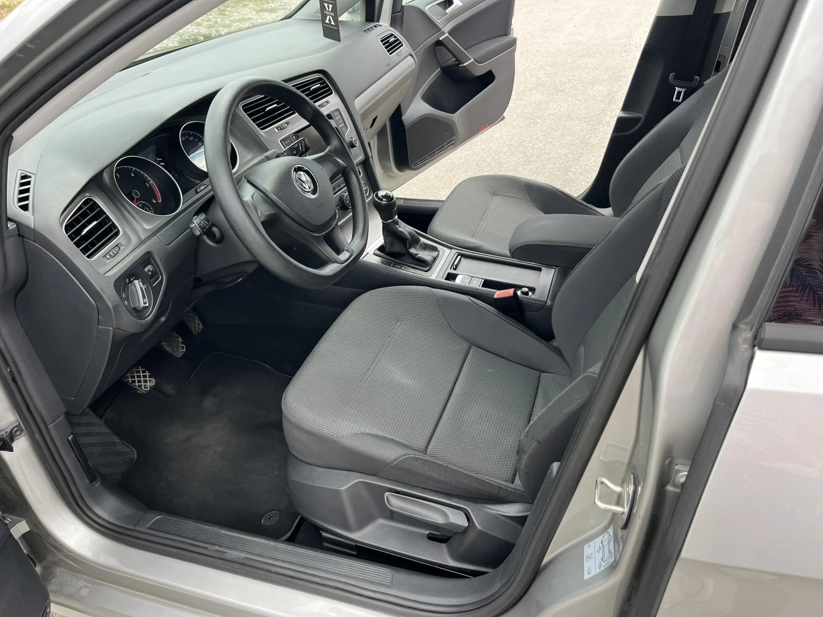 VW Golf 1.6TDI 105кс EURO 5В АВТОПИЛОТ ВНОС ИТАЛИЯ - изображение 8