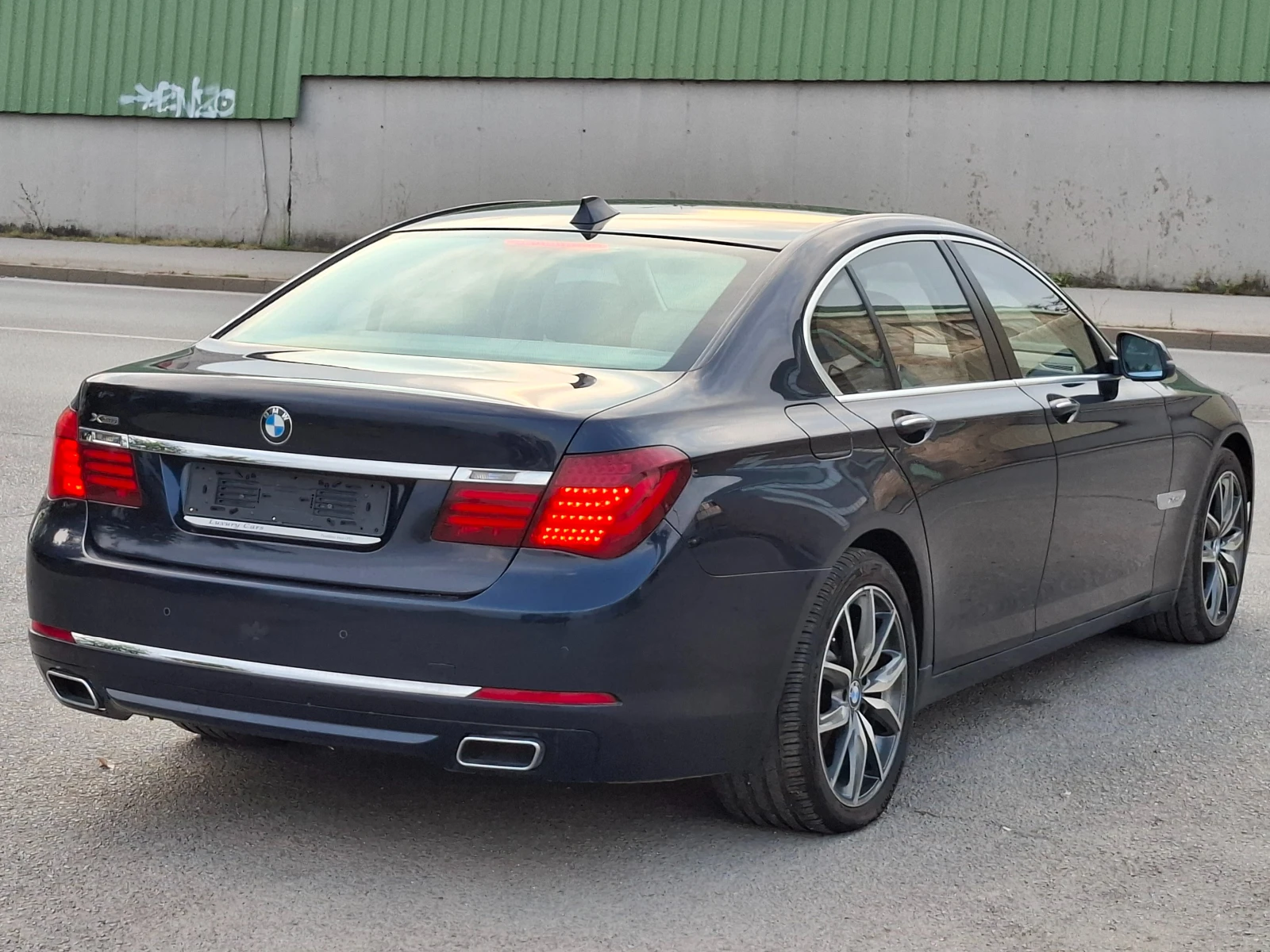 BMW 730 xDrive 258ps. - изображение 5