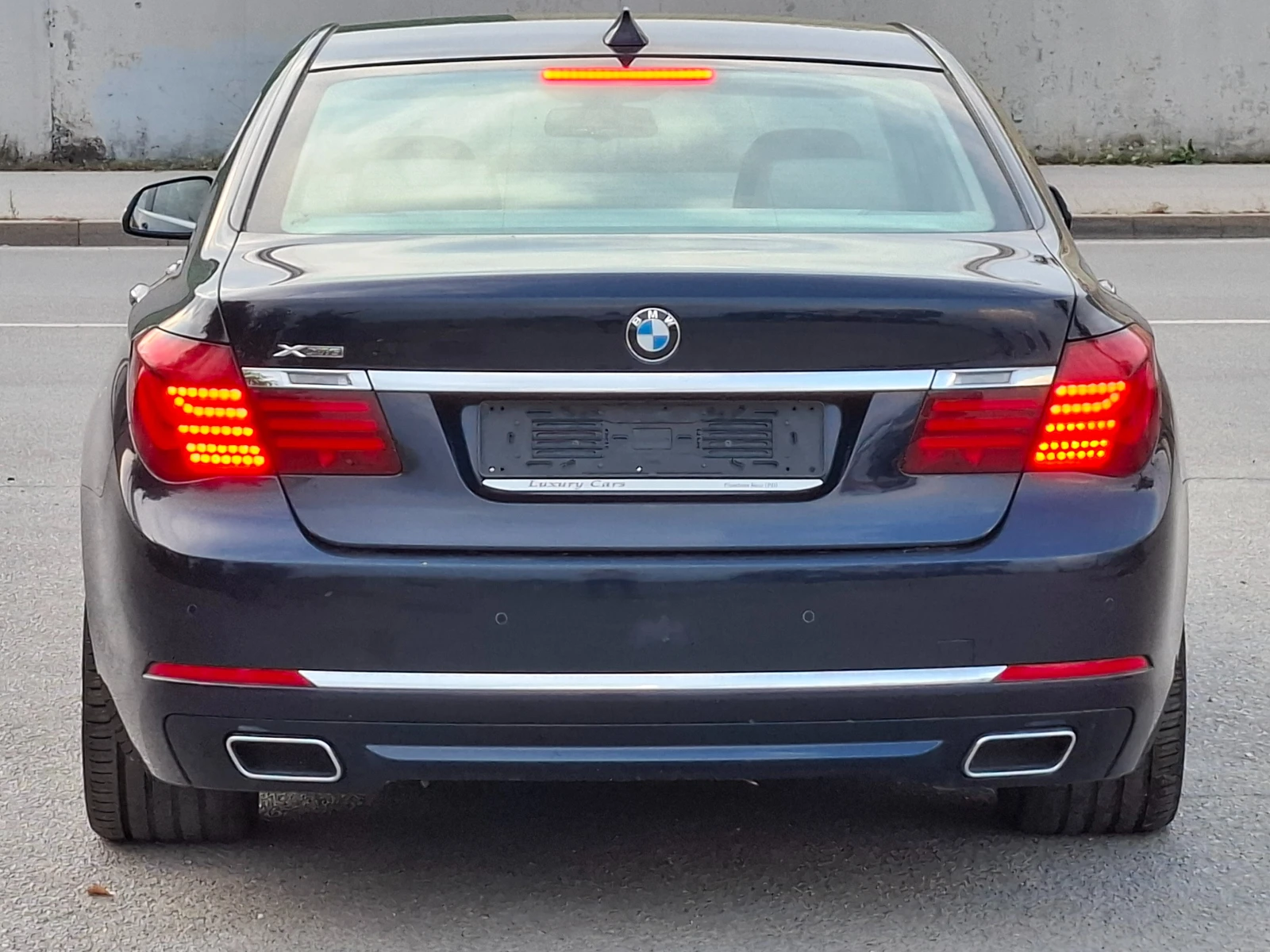 BMW 730 xDrive 258ps. - изображение 6