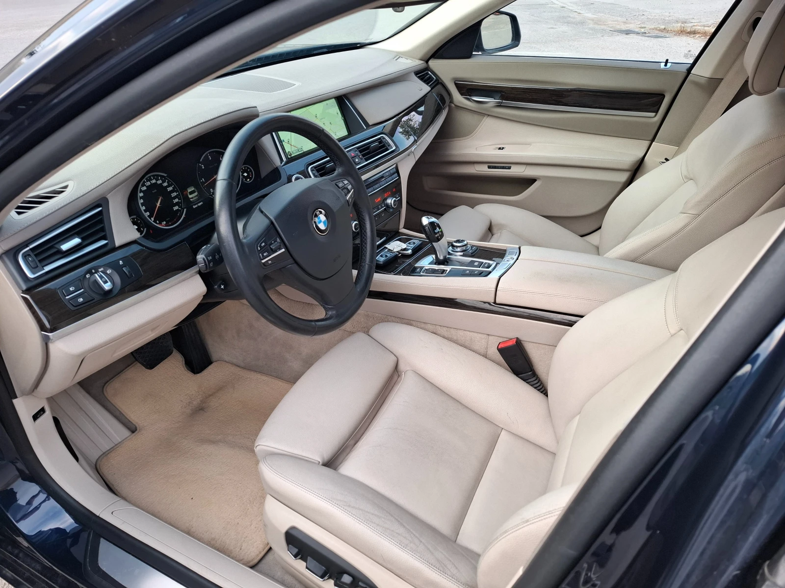 BMW 730 xDrive 258ps. - изображение 7