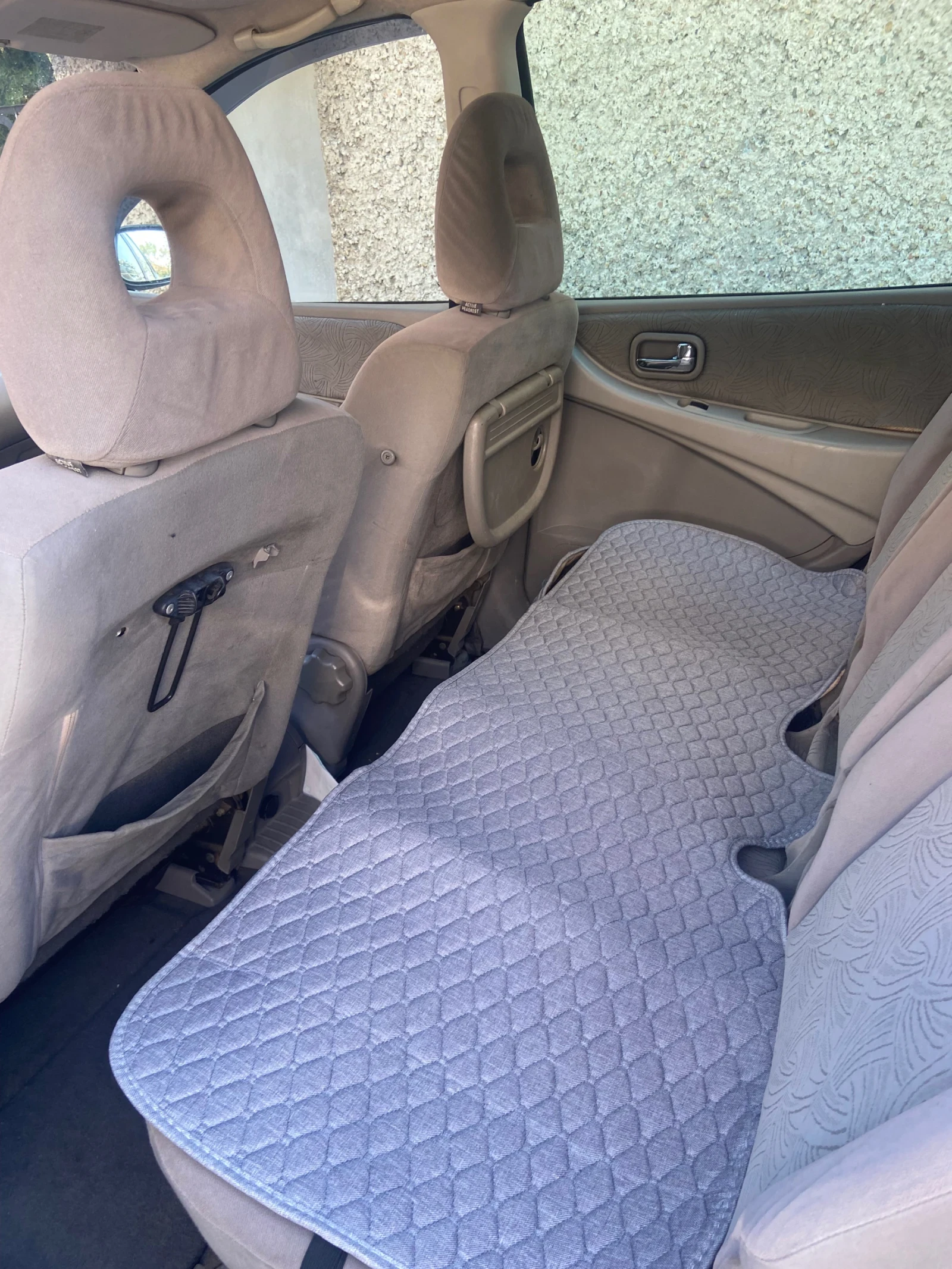 Nissan Almera tino  - изображение 9
