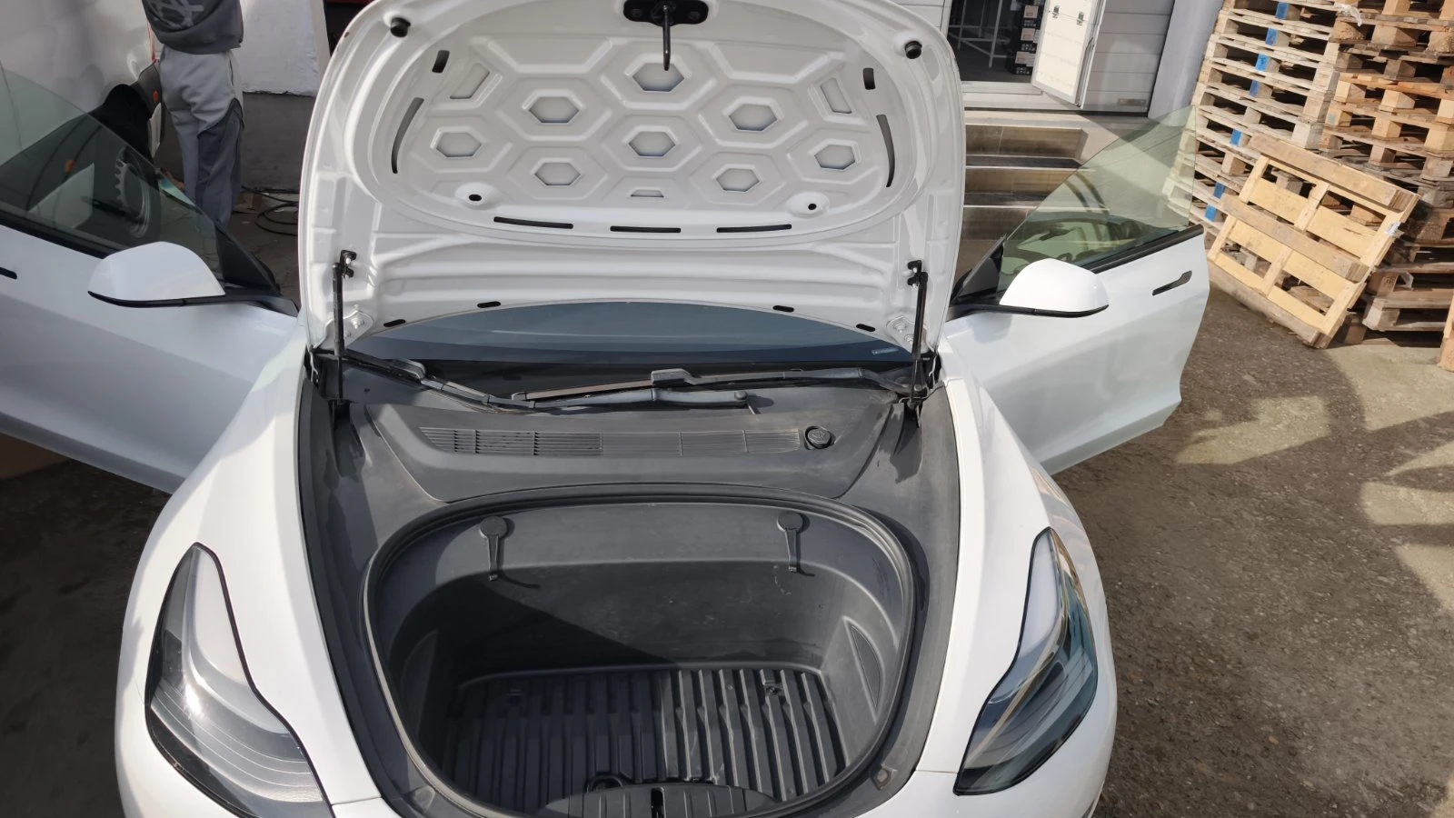 Tesla Model 3 LONG RANGE AWD | Mobile.bg � ����������� 9