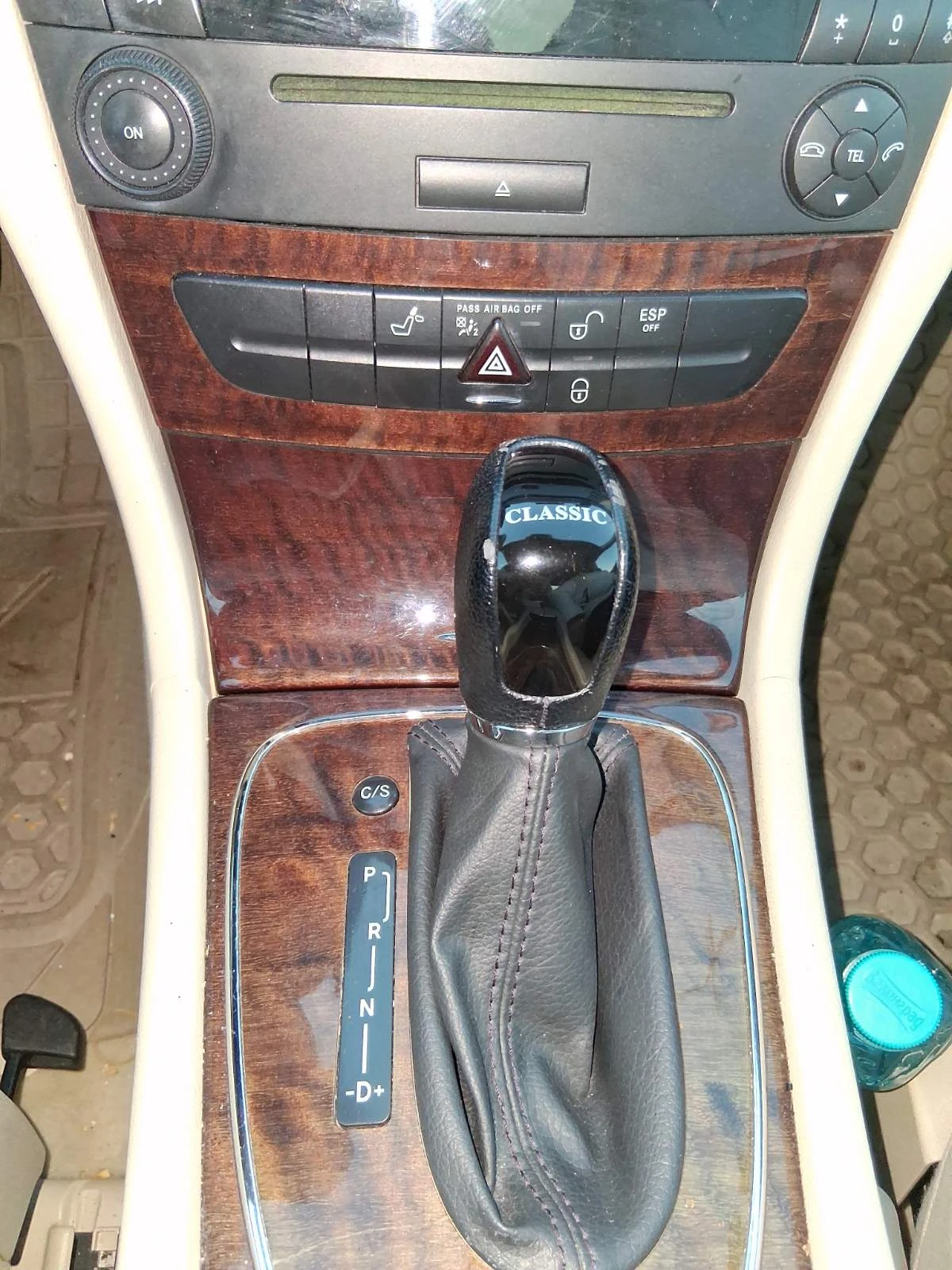 Mercedes-Benz E 220  - изображение 10