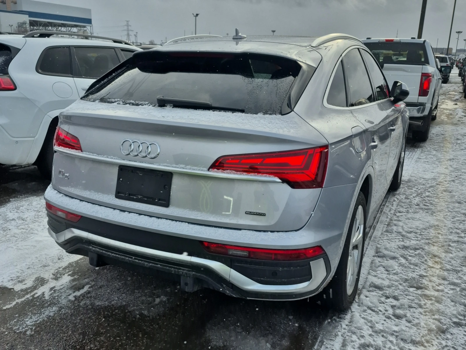 Audi Q5 * TECHNIK* CARFAX * БЕЗ ПЪРВОНАЧАЛНА ВНОСКА - изображение 4