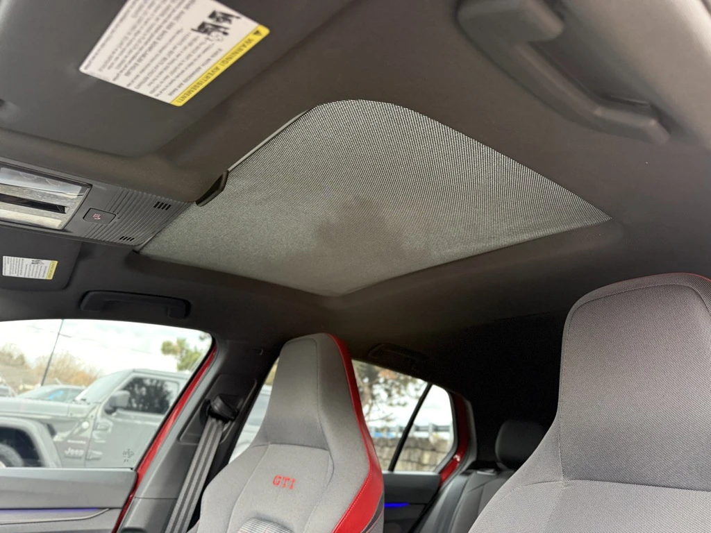 VW Golf GTI Performance Manual | NAVIGATION | LANE KEEP |  | Mobile.bg � ����������� 7