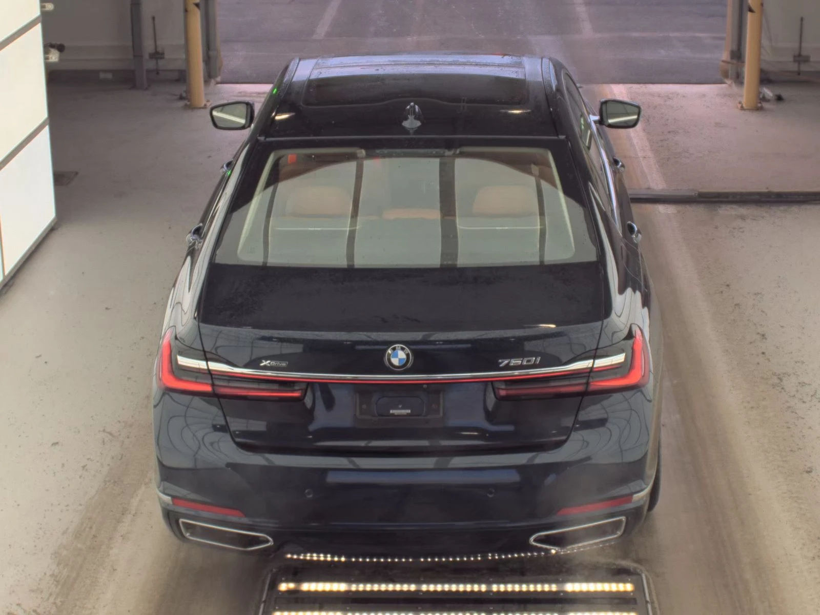 BMW 750 XDRIVE* HARMON* KARDON* LASER* , снимка 8 - Автомобили и джипове - 53721092