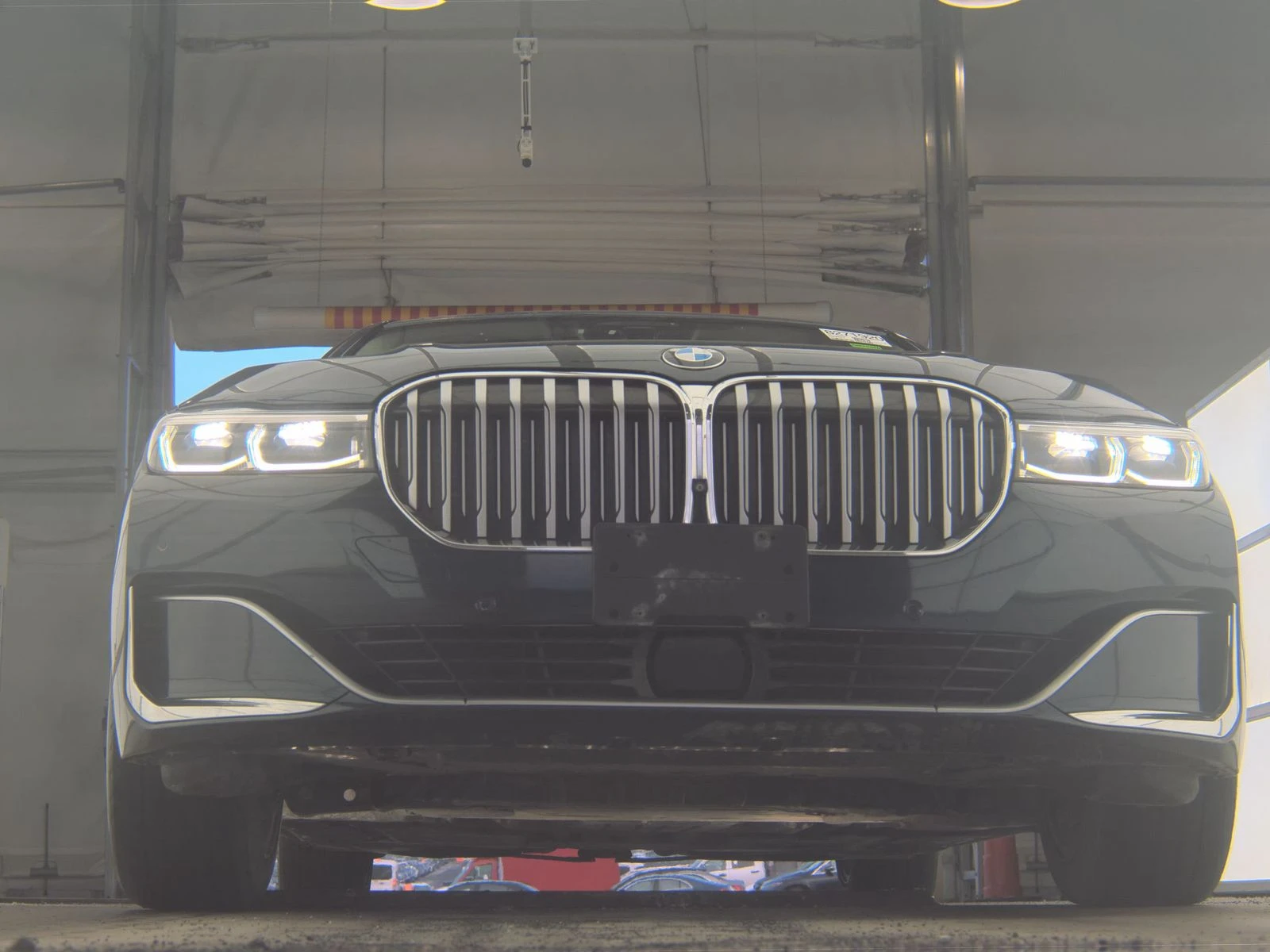 BMW 750 XDRIVE* HARMON* KARDON* LASER* , снимка 5 - Автомобили и джипове - 53721092