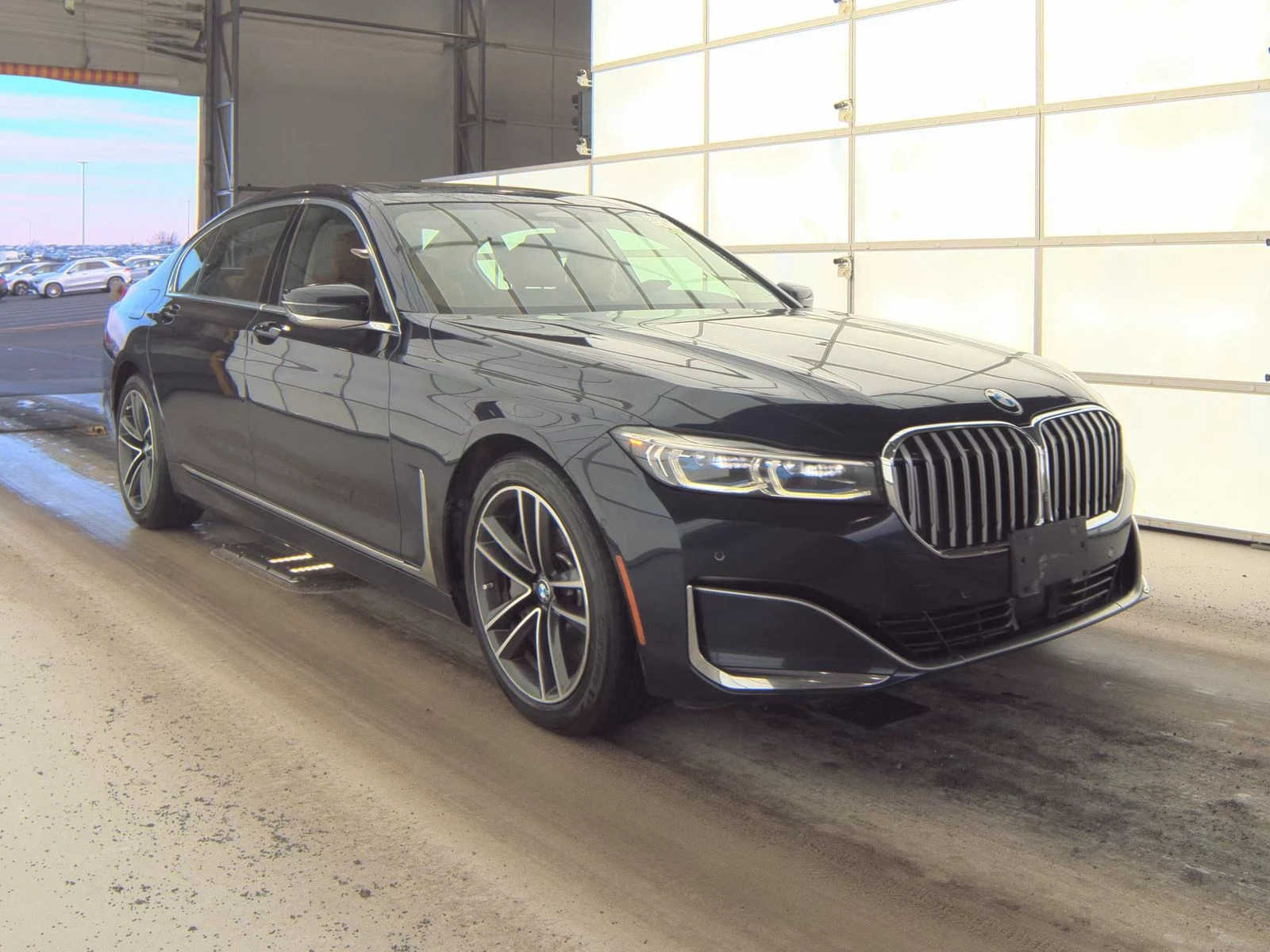 BMW 750 XDRIVE* HARMON* KARDON* LASER* , снимка 3 - Автомобили и джипове - 53721092