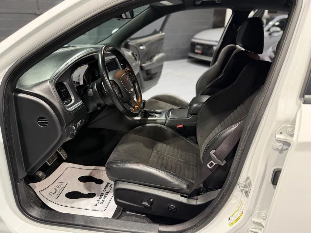 Dodge Charger * АвтоКредит * (ЦЕНА ДО БГ), снимка 10 - Автомобили и джипове - 54080319