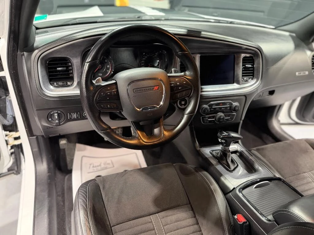 Dodge Charger * АвтоКредит * (ЦЕНА ДО БГ), снимка 11 - Автомобили и джипове - 54080319