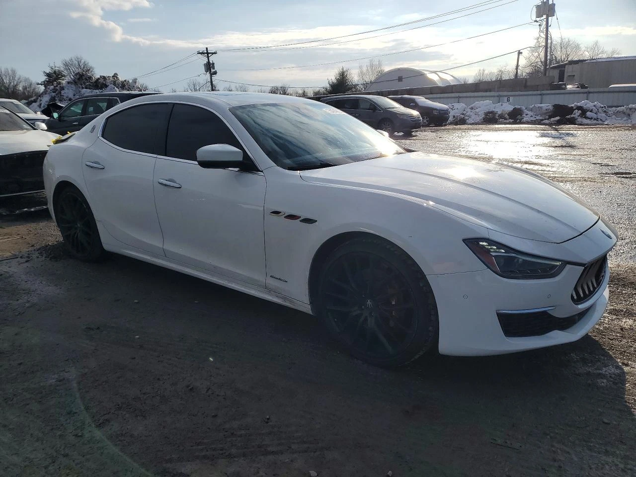 Maserati Ghibli 3.0* S* РЕАЛНИ КМ!, снимка 2 - Автомобили и джипове - 54084149
