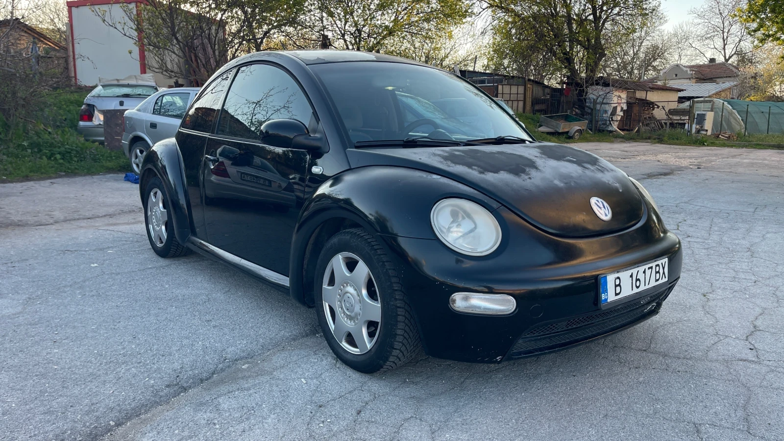 VW New beetle, снимка 3 - Автомобили и джипове - 54240219