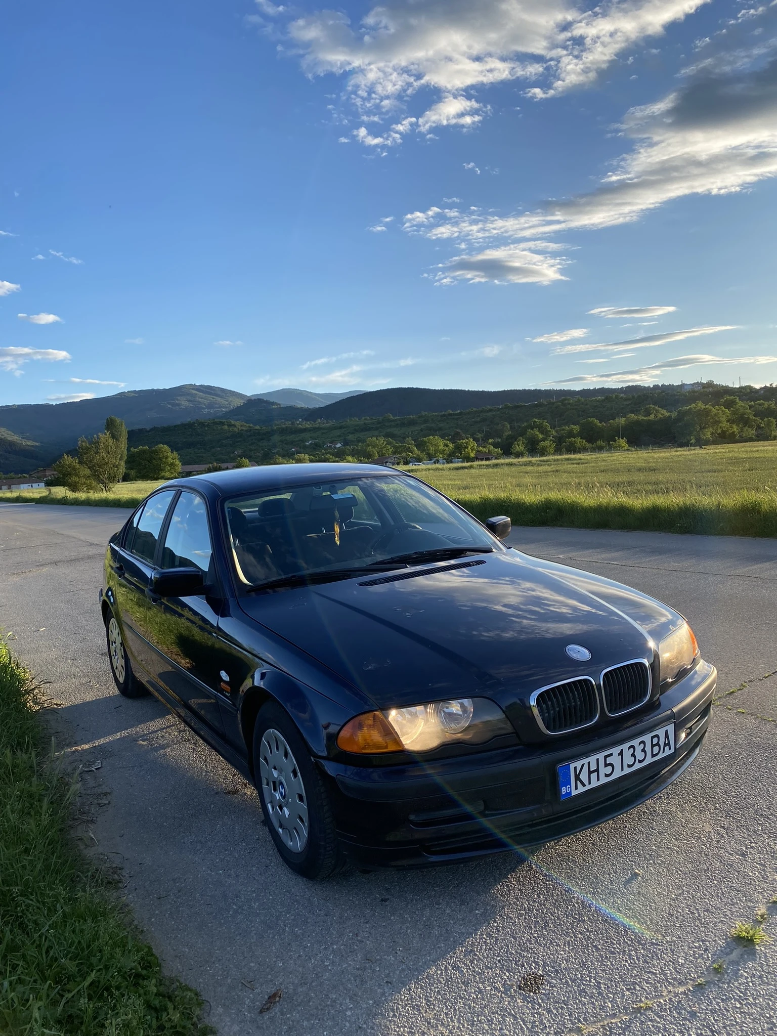 BMW 318 1.9 i, снимка 2 - Автомобили и джипове - 54243066