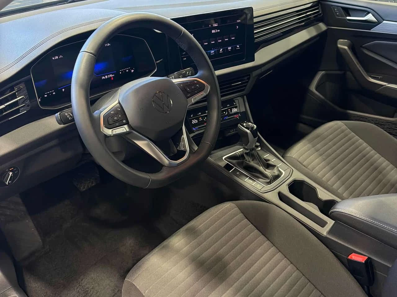 VW Jetta * Trendline * 2 ����� * �������� * NAVI | Mobile.bg � ����������� 5