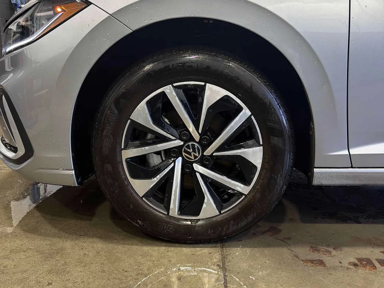 VW Jetta * Trendline * 2 ����� * �������� * NAVI | Mobile.bg � ����������� 7