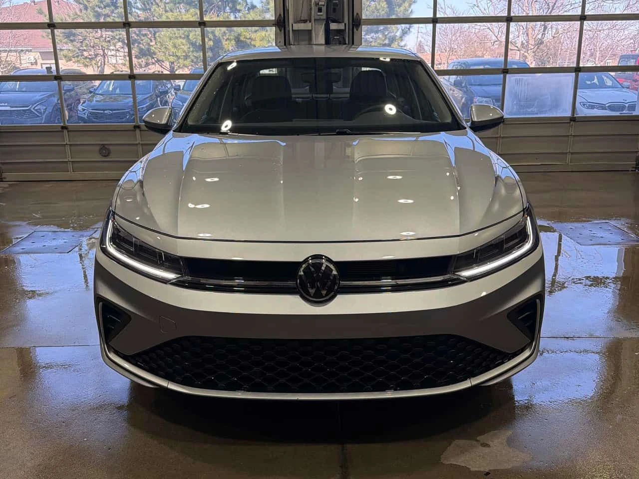 VW Jetta * Trendline * 2 ����� * �������� * NAVI | Mobile.bg � ����������� 6