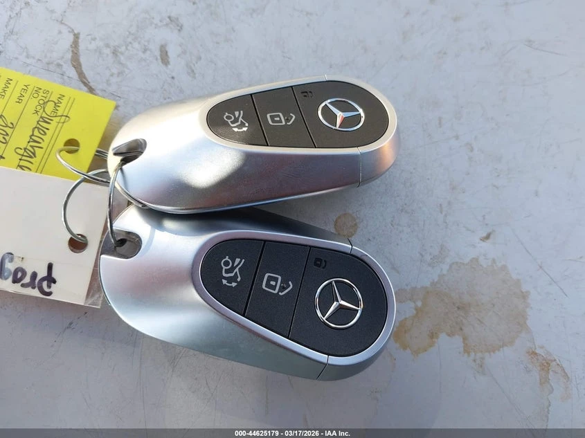Mercedes-Benz CLE * 300 4Matic* , снимка 11 - Автомобили и джипове - 54369519