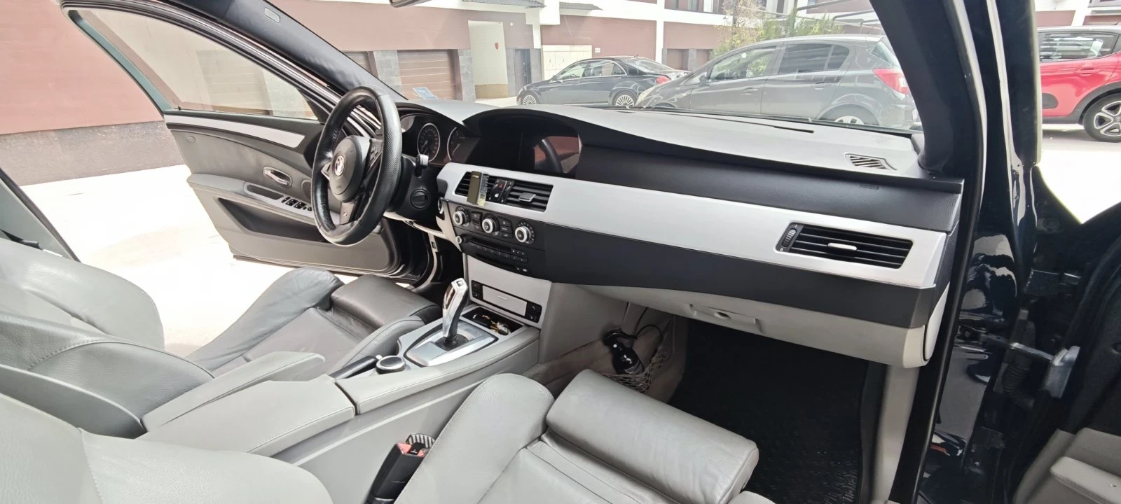 BMW 530 BMW 530 d xDrive* M пакет* Facelift * 235hp, снимка 11 - Автомобили и джипове - 54576911