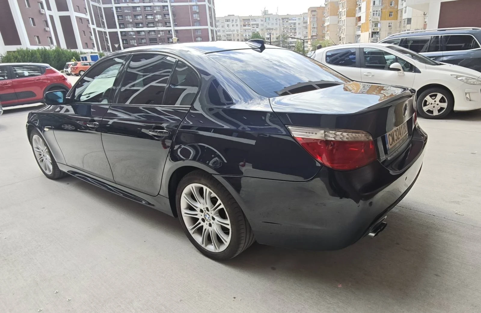 BMW 530 BMW 530 d xDrive* M пакет* Facelift * 235hp, снимка 7 - Автомобили и джипове - 54576911