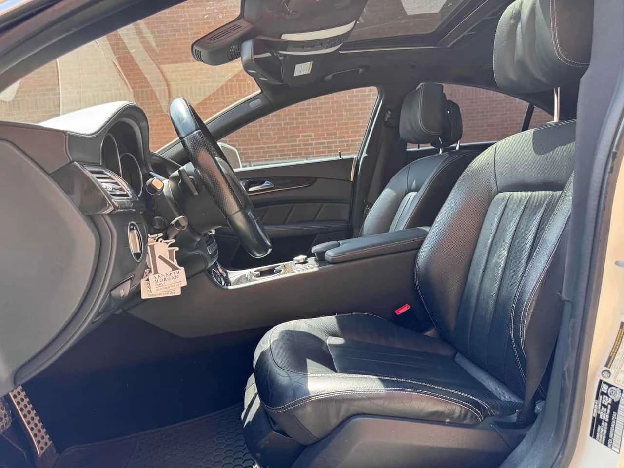 Mercedes-Benz CLS 550 * CARFAX * ЦЕНА ДО БГ, снимка 9 - Автомобили и джипове - 54883602