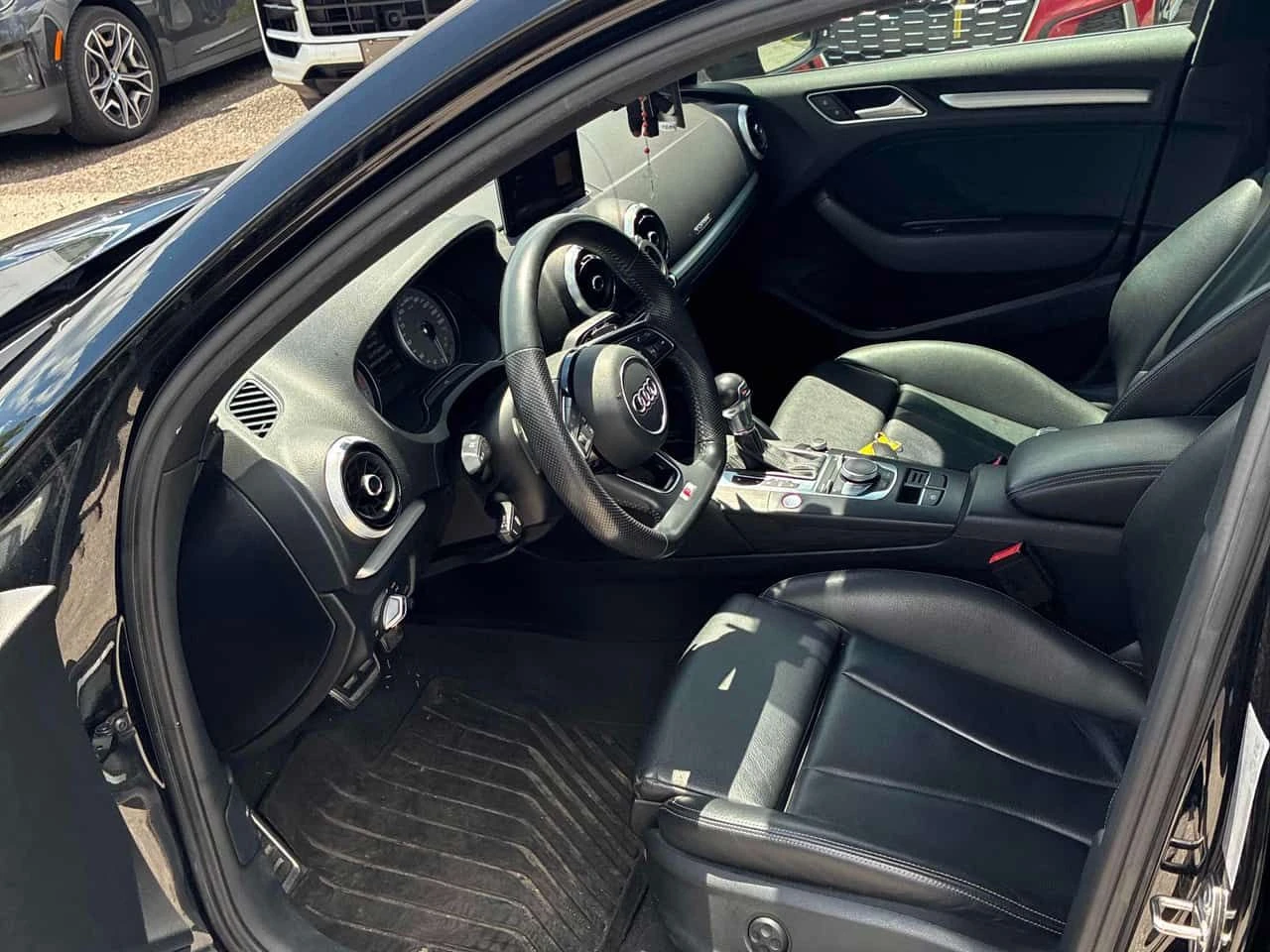 Audi S3  Progressiv/CARFAX/ФИНАНСИРАНЕ, снимка 5 - Автомобили и джипове - 54974433