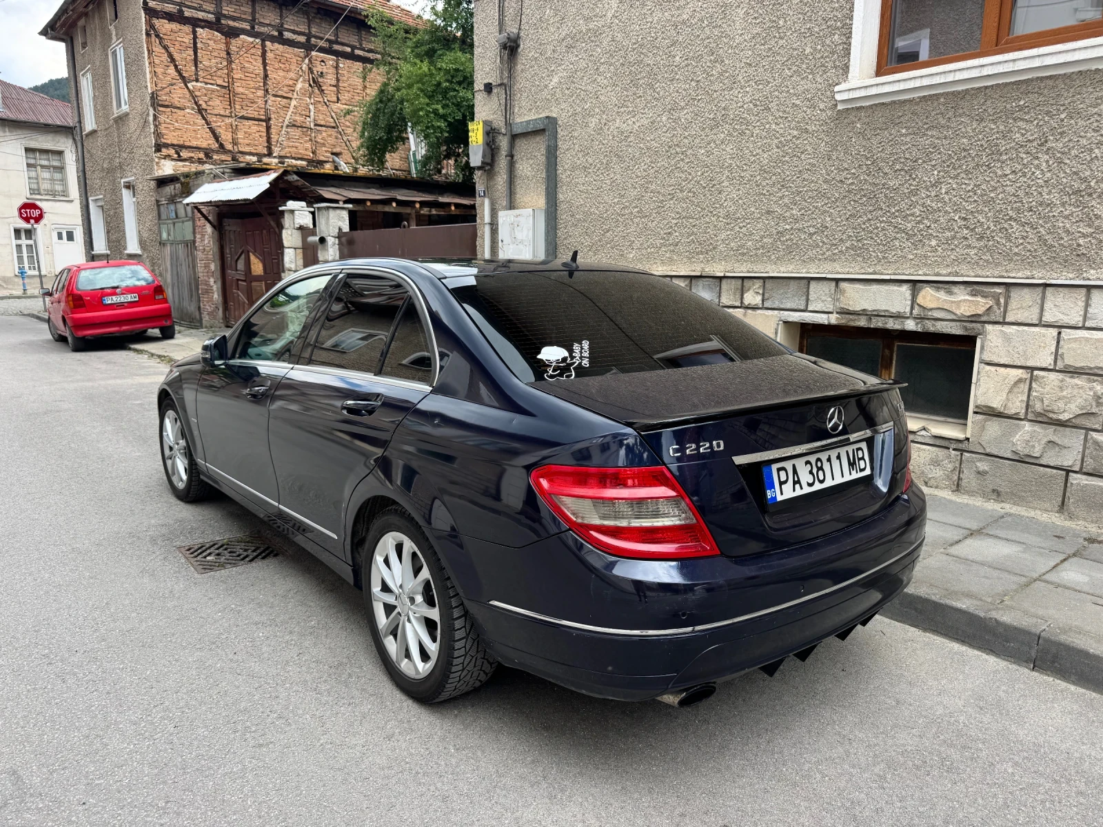 Mercedes-Benz C 220 Avantgarde, снимка 4 - Автомобили и джипове - 55010065