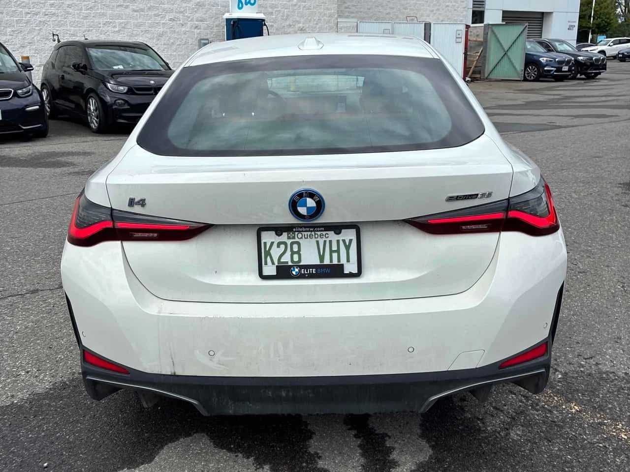BMW i4 eDrive35 | CARFAX | БЕЗ ПЪРВОНАЧАЛНА ВНОСКА, снимка 4 - Автомобили и джипове - 55054194