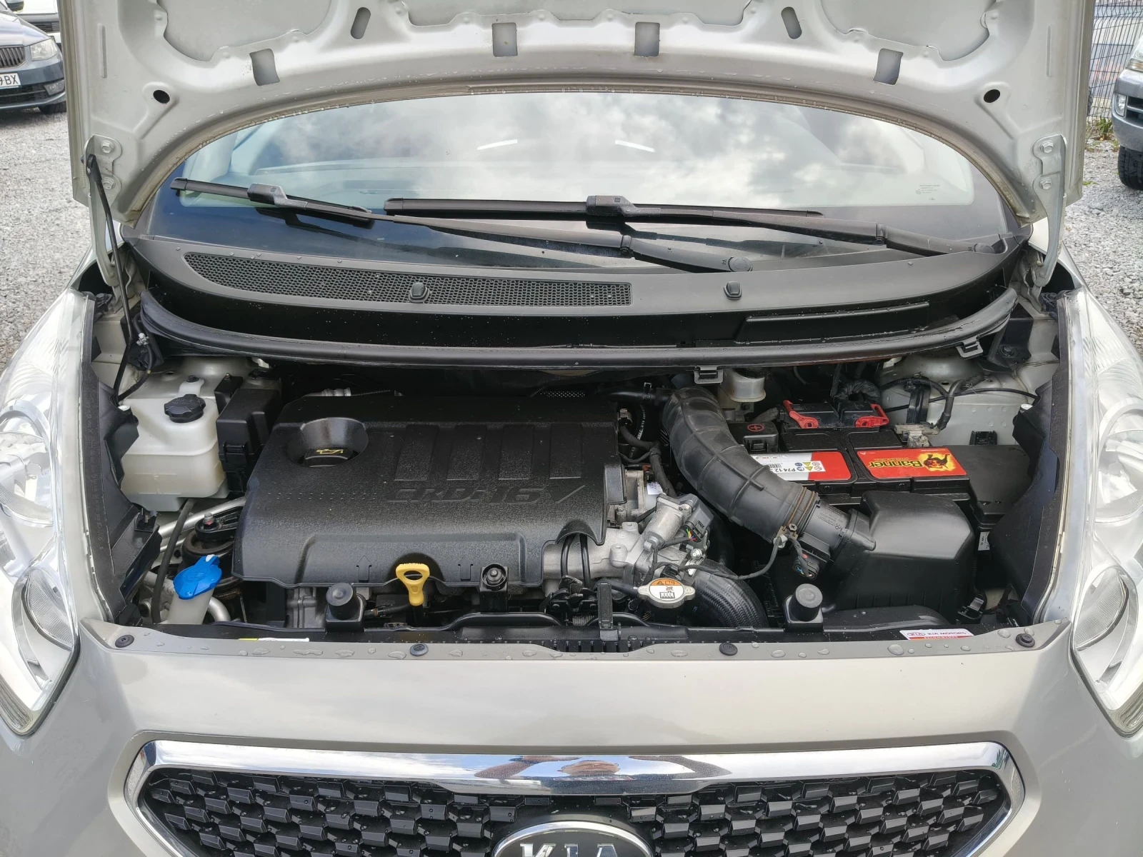 Kia Venga 1.4CRDI, снимка 15 - Автомобили и джипове - 55125035