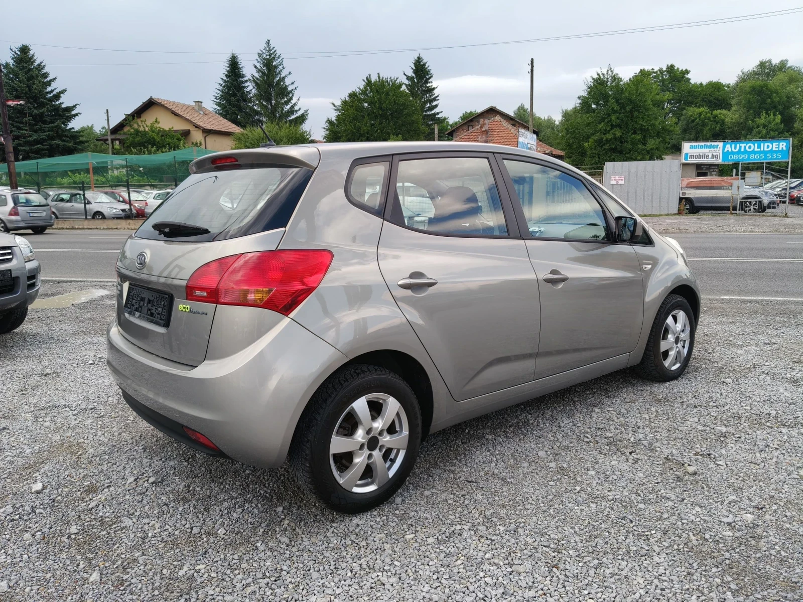 Kia Venga 1.4CRDI, снимка 5 - Автомобили и джипове - 55125035