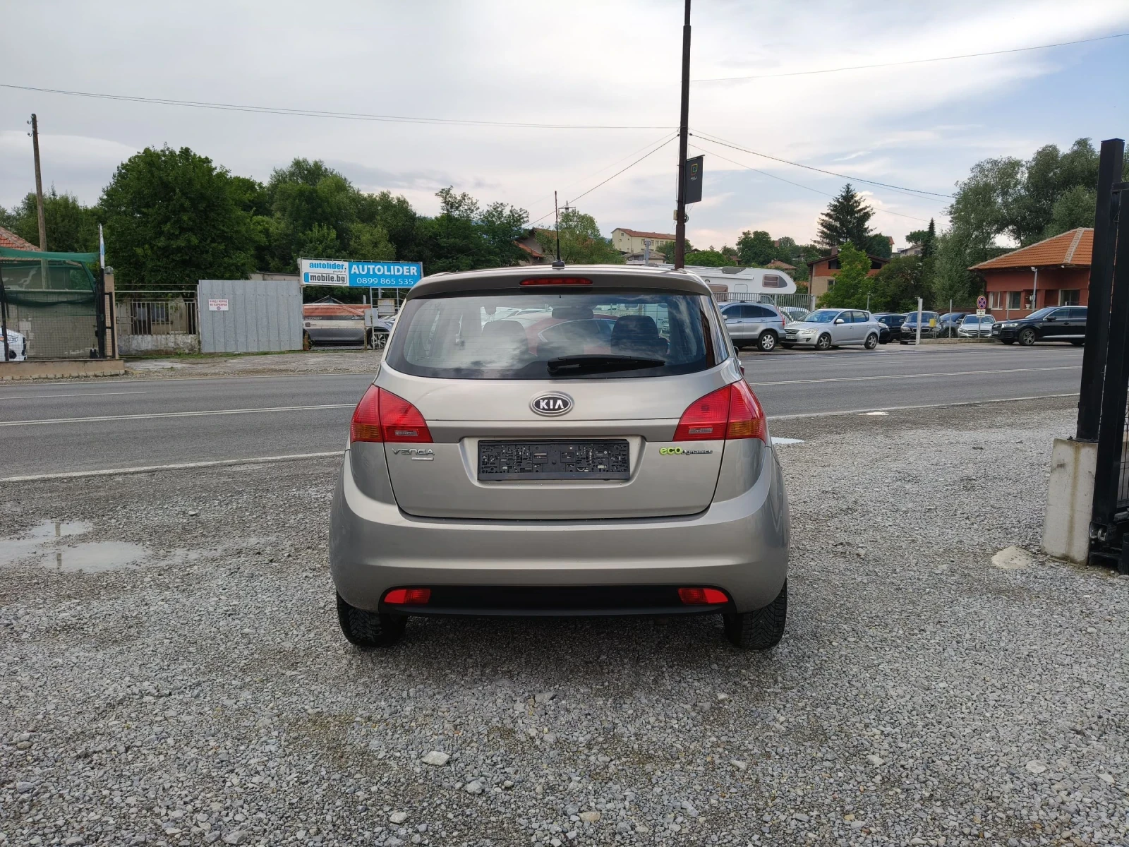 Kia Venga 1.4CRDI, снимка 6 - Автомобили и джипове - 55125035