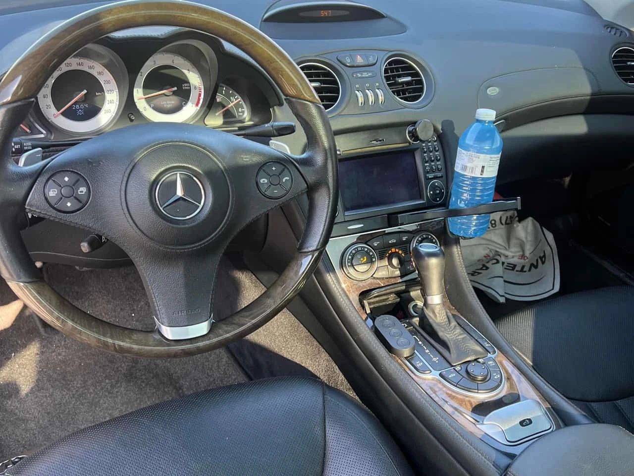 Mercedes-Benz SL 500 KEYLESS * SUNROOF * ГЛАВНО ПРЕДСТАВИТЕЛСТВО, снимка 8 - Автомобили и джипове - 55186981