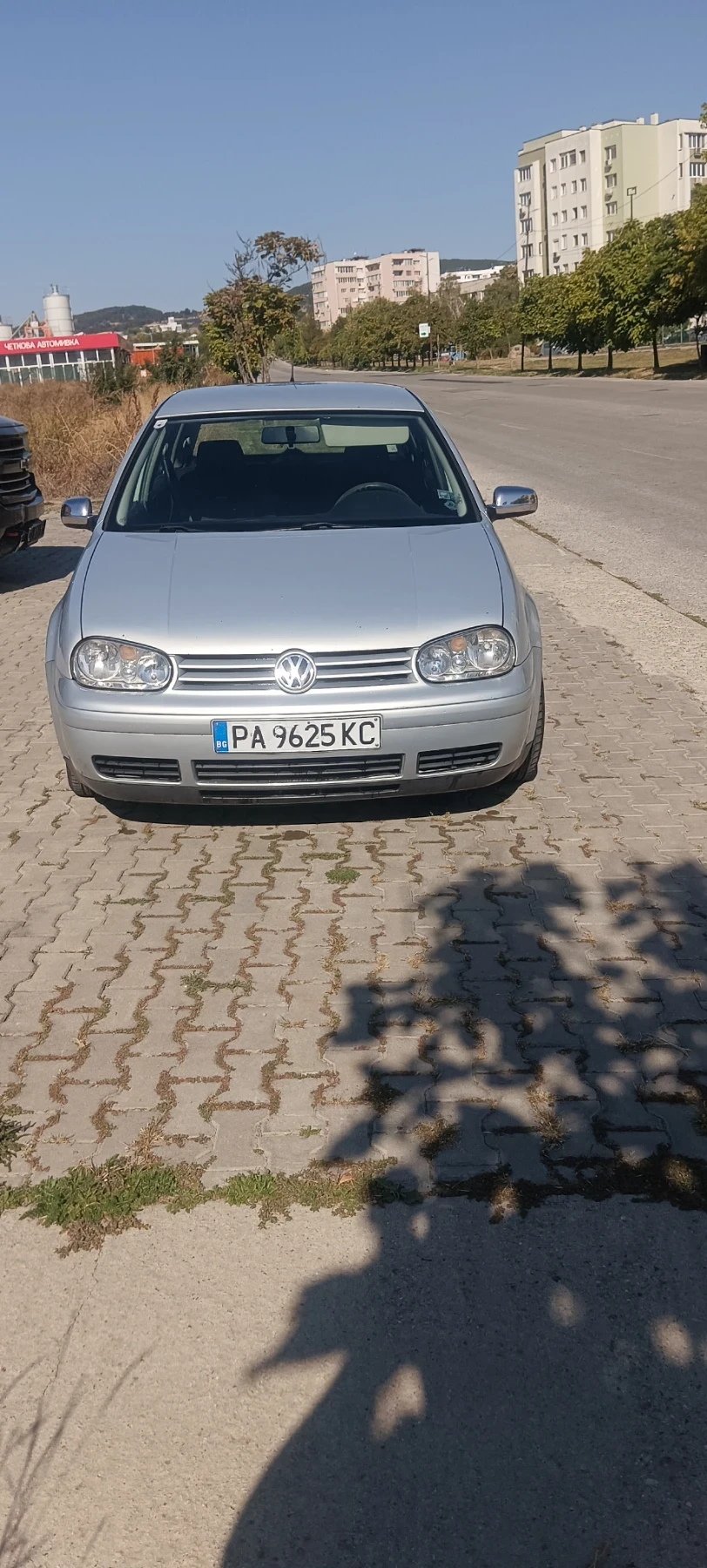 VW Golf, снимка 2 - Автомобили и джипове - 56150466