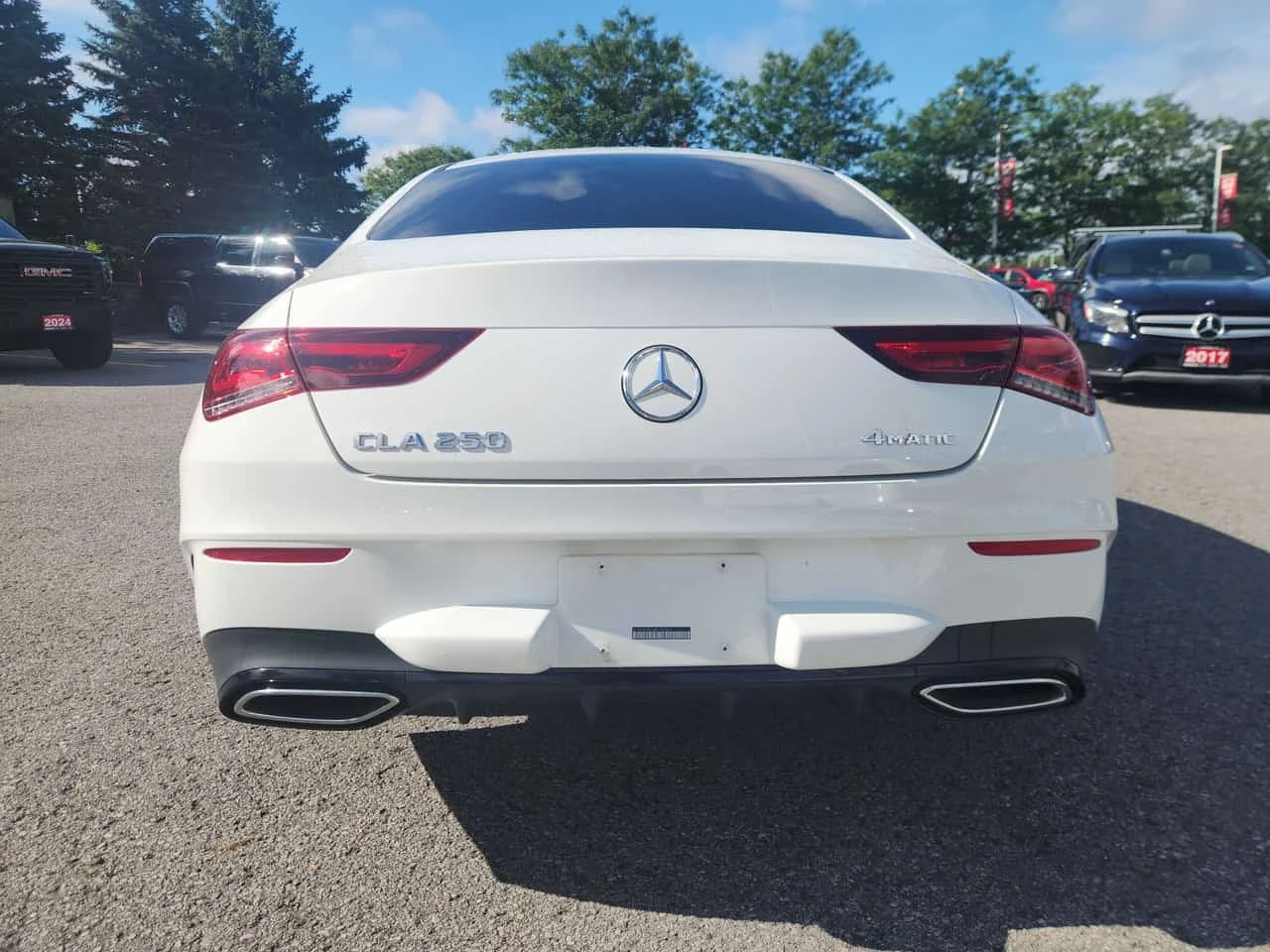 Mercedes-Benz CLA 250 / ПАНОРАМА / ЧЕРВЕН САЛОН / АВТОКРЕДИТ, снимка 4 - Автомобили и джипове - 56262180