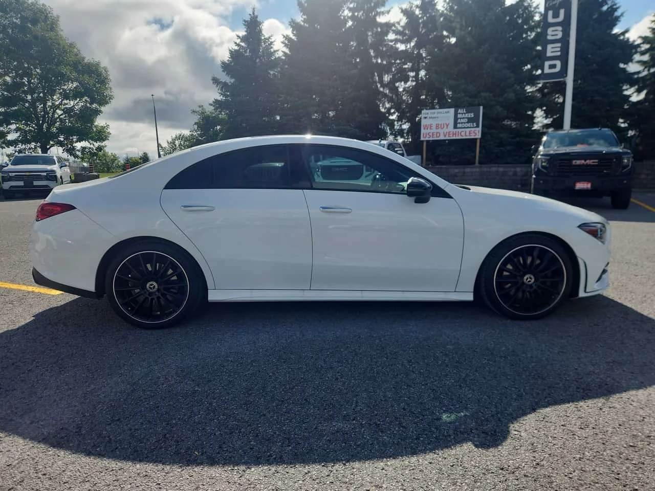 Mercedes-Benz CLA 250 / ПАНОРАМА / ЧЕРВЕН САЛОН / АВТОКРЕДИТ, снимка 3 - Автомобили и джипове - 56262180
