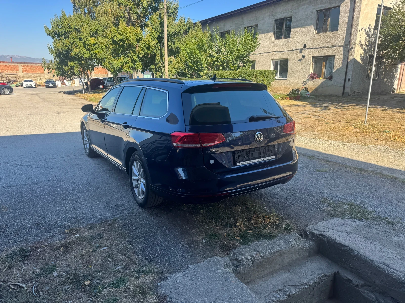 VW Passat 1.6 TDI ���������! �������� ������! 2 �����!  | Mobile.bg � ����������� 3