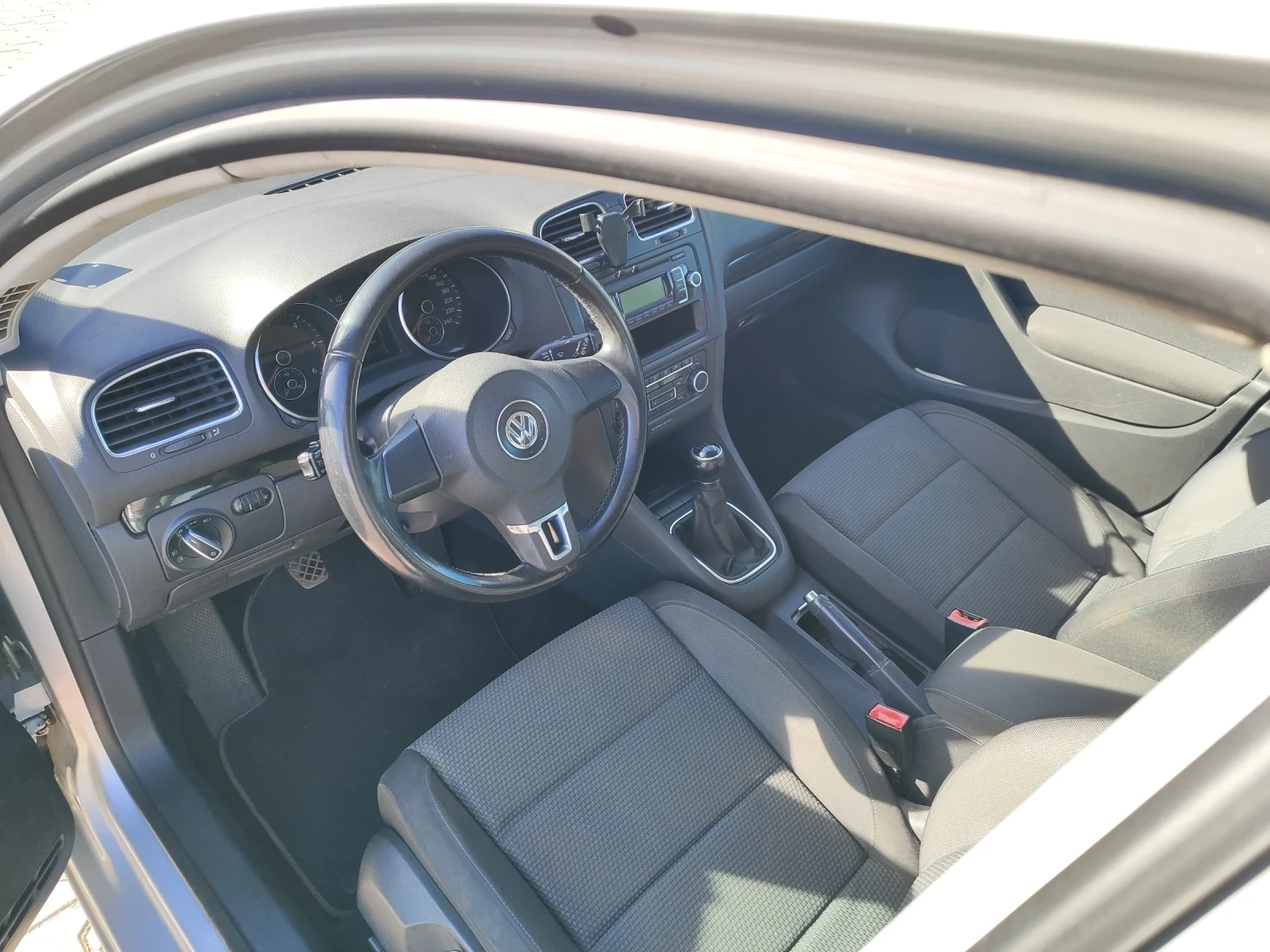 VW Golf, снимка 6 - Автомобили и джипове - 56710886