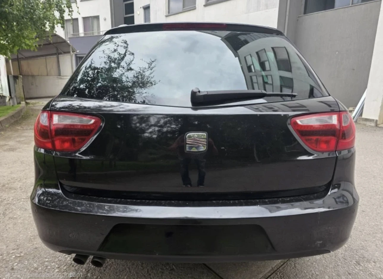Seat Exeo 2.0 D / АВТОМАТИК, снимка 6 - Автомобили и джипове - 56732002