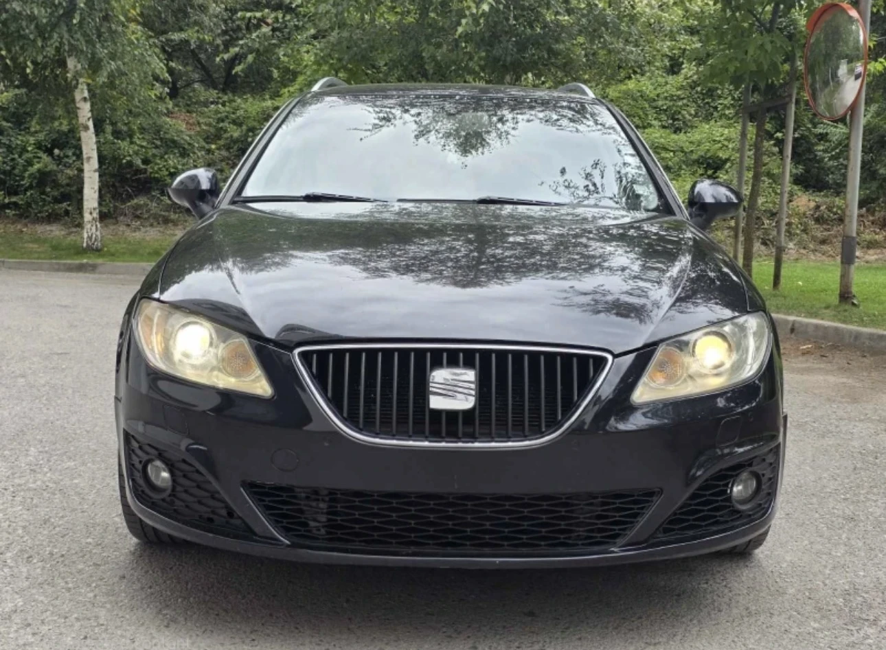 Seat Exeo 2.0 D / АВТОМАТИК, снимка 2 - Автомобили и джипове - 56732002