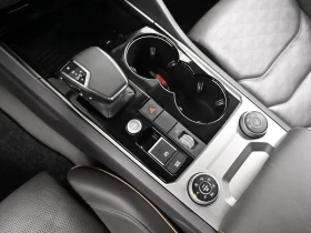 VW Touareg 3.0 TDI PRESTIGE, снимка 9