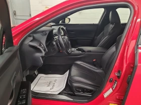 Lexus UX 250h CARFAX АВТО КРЕДИТ  - 35850 лв. / 18329.81 € - 38816504 5