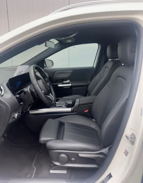 Mercedes-Benz EQA 250* LED* CAMERA* CARPLAY*  - 32520 € / 63603.59 лв. - 27024892 7