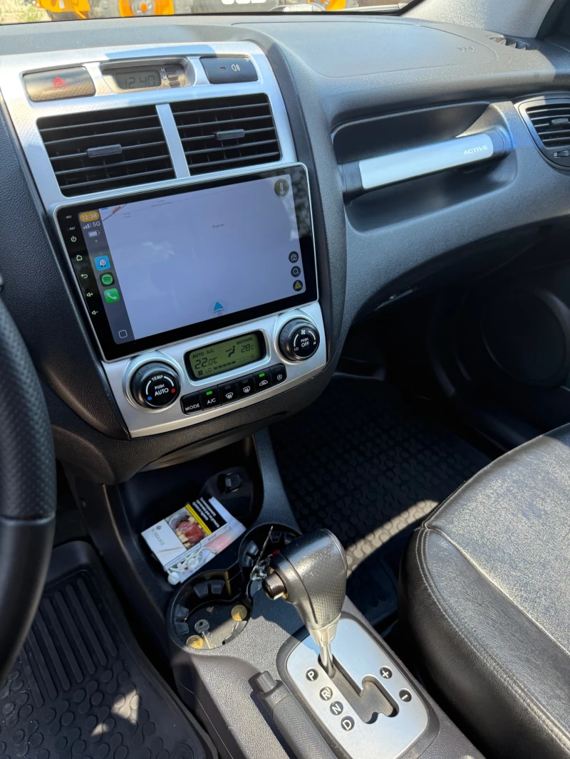 Kia Sportage 2.7 V6, снимка 7 - Автомобили и джипове - 52278910