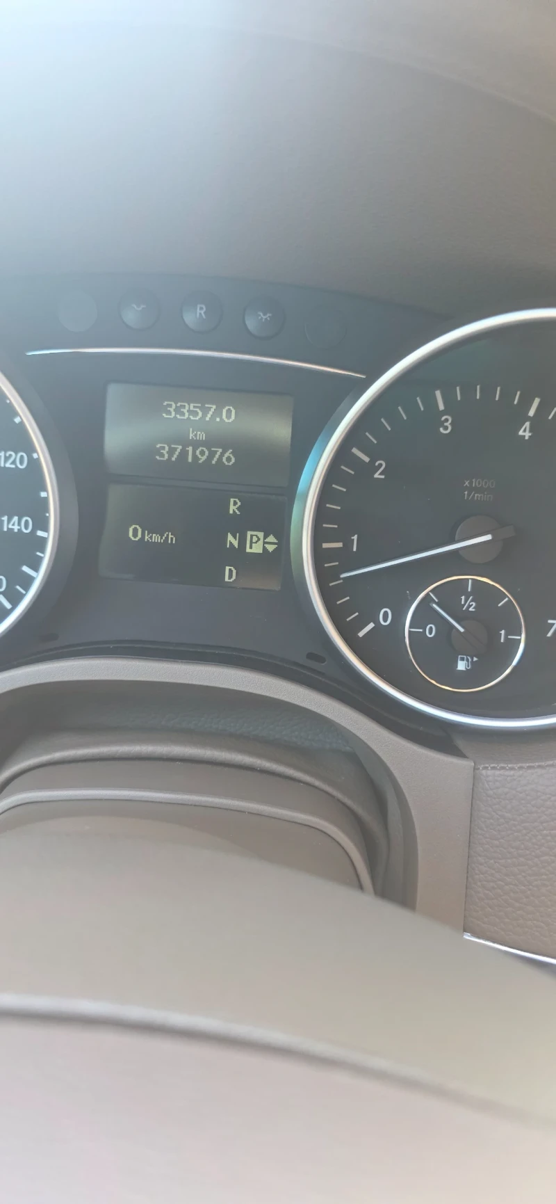 Mercedes-Benz GL 450, снимка 9 - Автомобили и джипове - 51834893