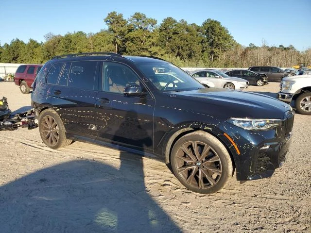 BMW X7 M50I ПАНО* ПОДГРЕВ* ОБДУХВАНЕ* МАСАЖ* HEAD UP* , снимка 2 - Автомобили и джипове - 48449379