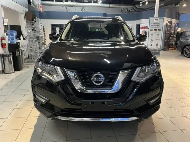 Nissan Rogue 2.5-4x4, снимка 3 - Автомобили и джипове - 48673957