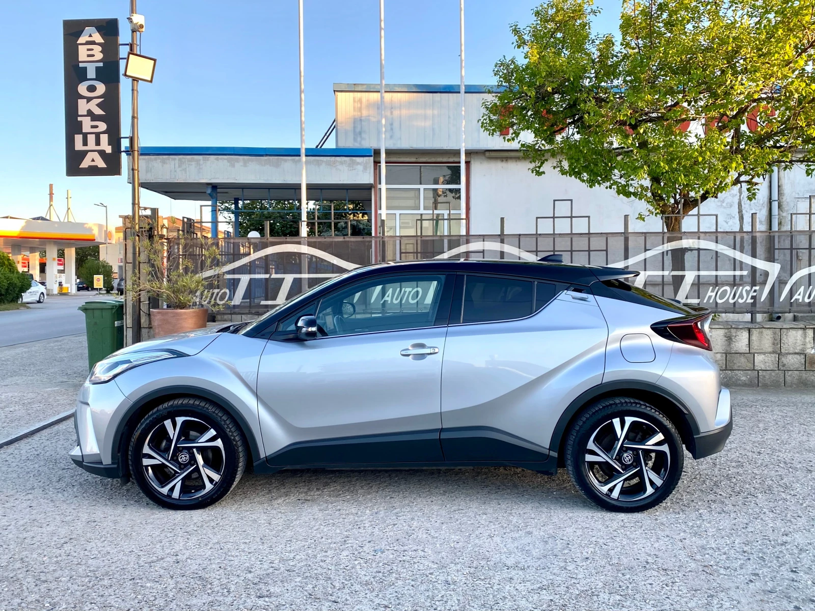 Toyota C-HR Face* Hybrid* 148кс* Full*  - изображение 5