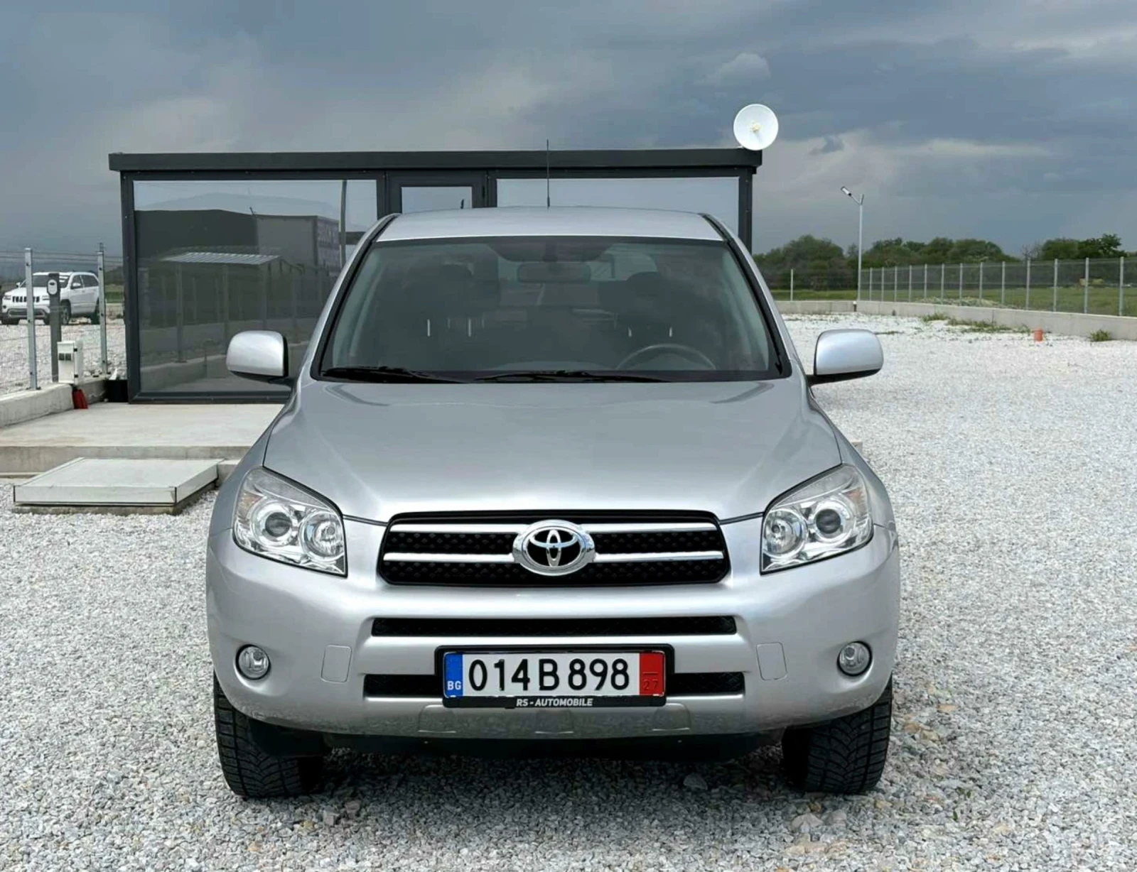 Toyota Rav4 D-4D - изображение 2