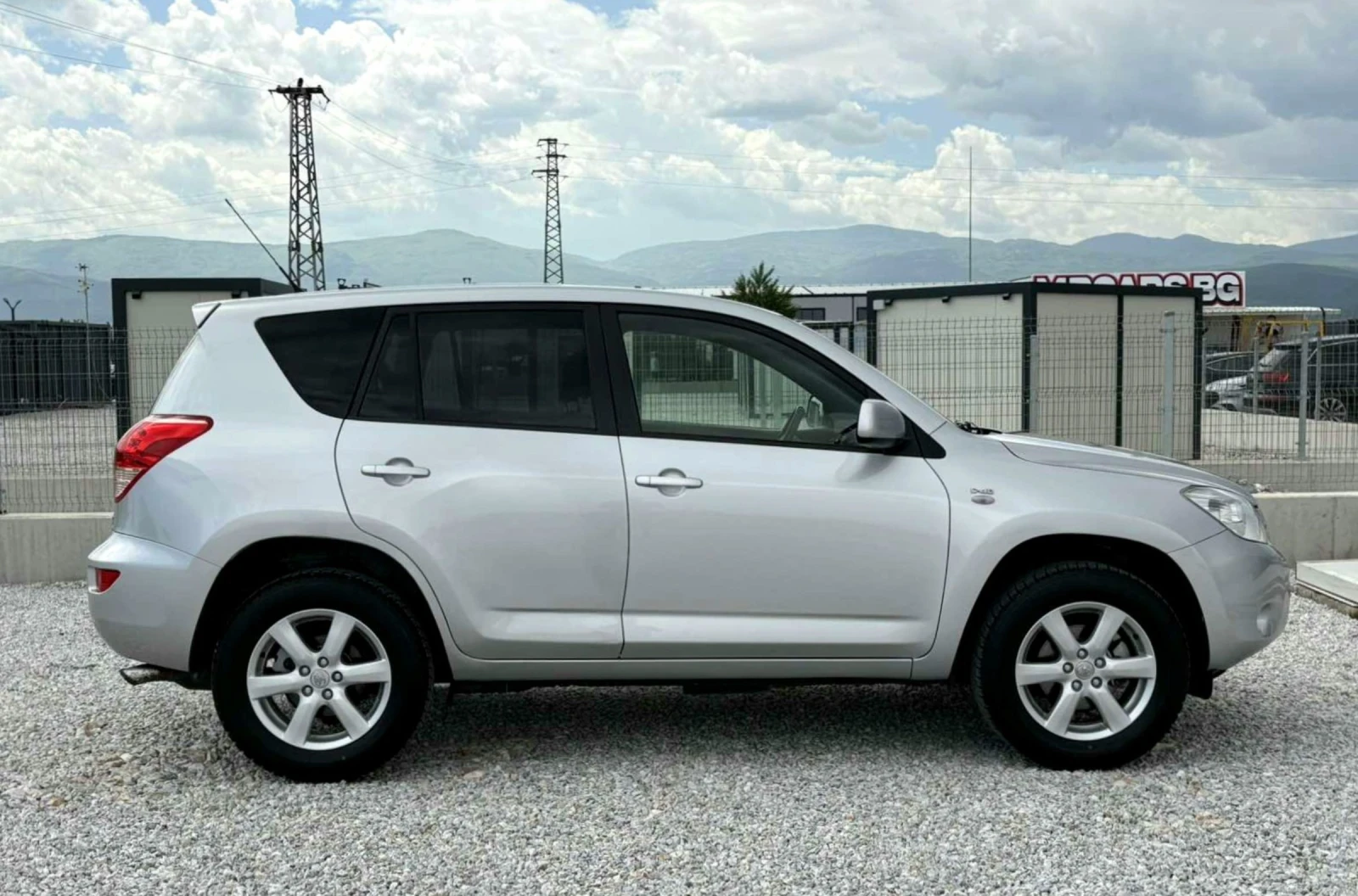 Toyota Rav4 D-4D - изображение 8