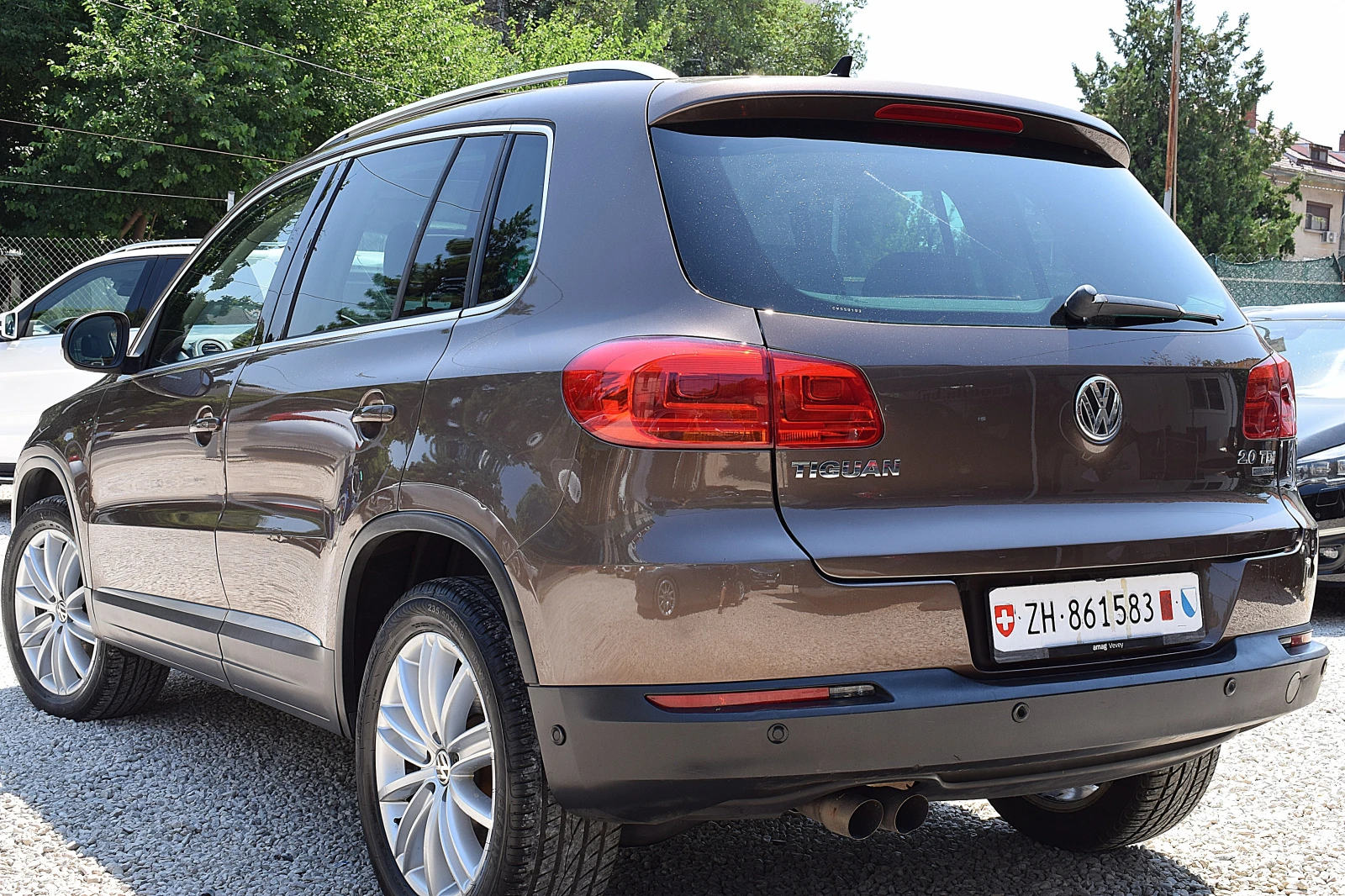 VW Tiguan 2.0ШВЕЙЦАРИЯ/LUX/4x4/КОЖА/ПАНОРАМА/LED/КСЕНОН/НАВИ - изображение 6