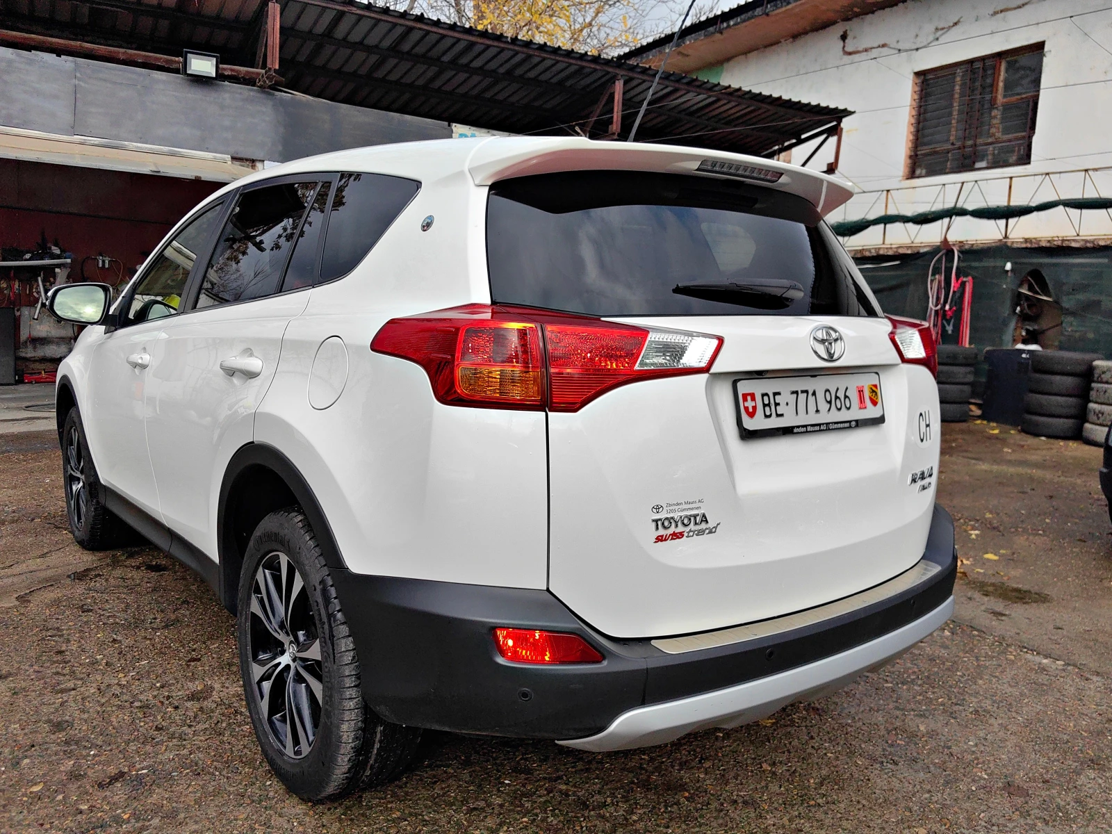 Toyota Rav4 2.0!FULL!ШВЕЙЦАРИЯ!АВТОМАТИК!КОЖА!!НАВИ!! - изображение 6